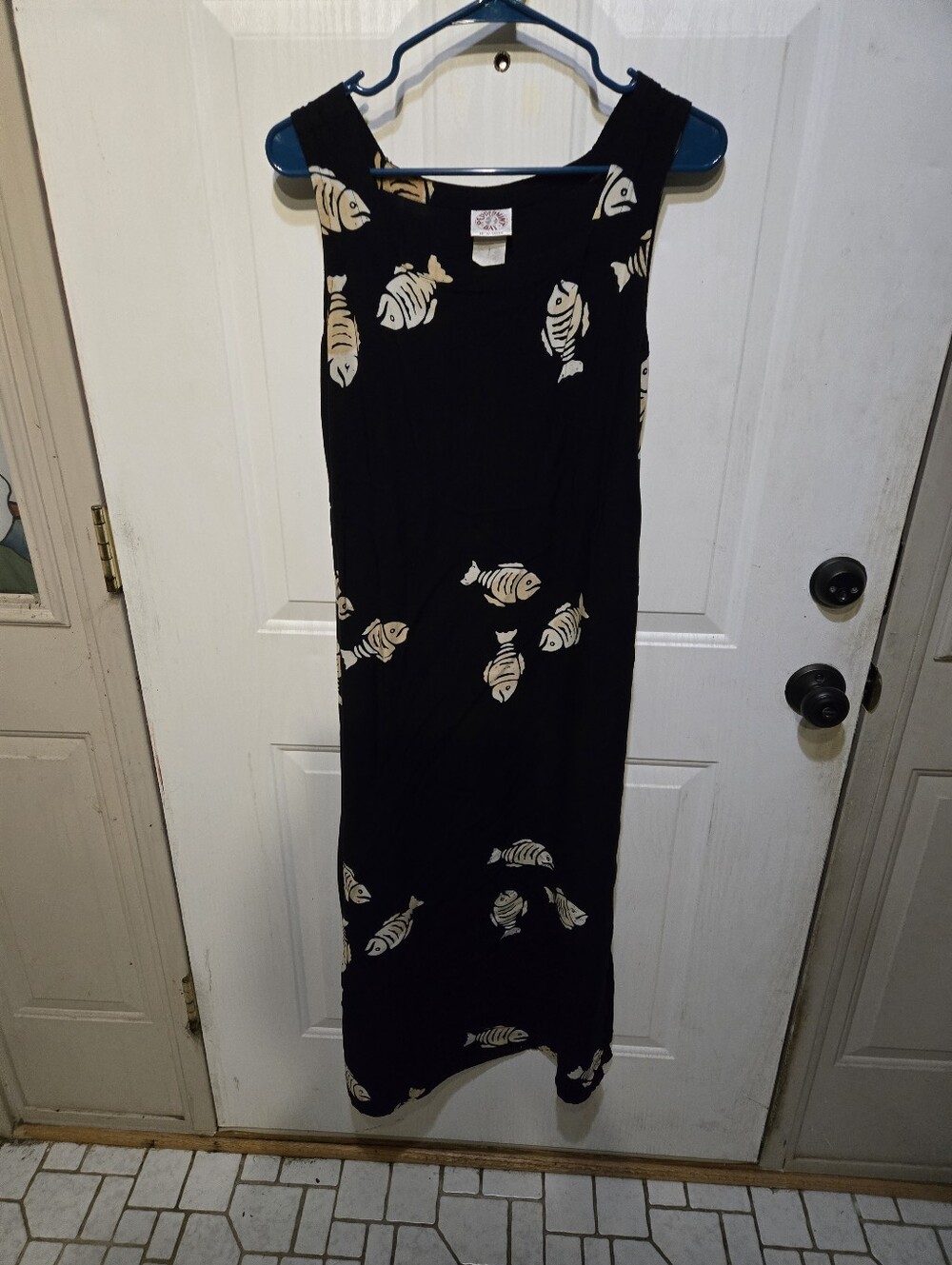 Black Sleeveless Maxi Dress with Cream Fish Print
